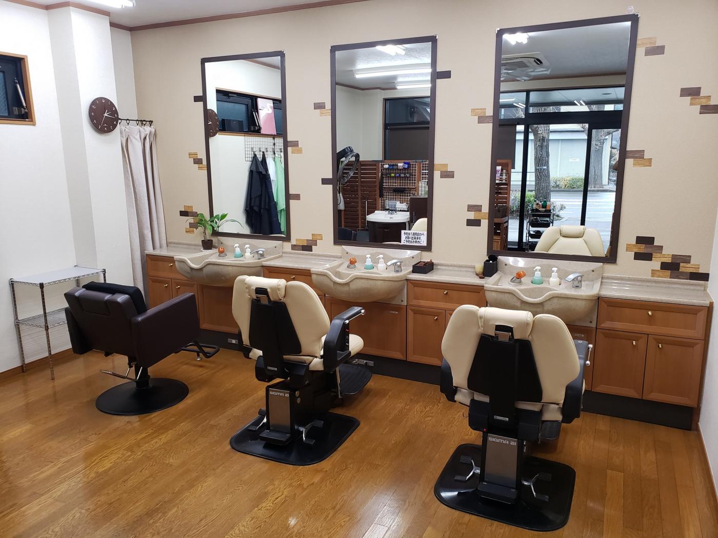 CutSalon WAKABA(高尾駅の理容室)