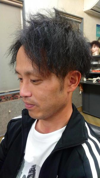 ふわっと仕上がるツーブロツイストパーマ