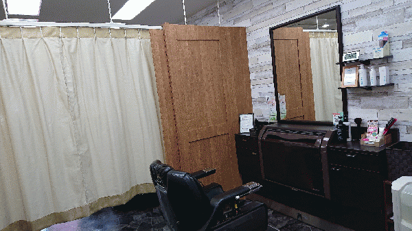 女性のお顔そりブース