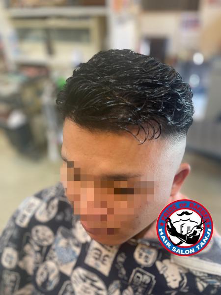 アイロンパーマ✖️スキンフェード