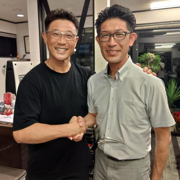 中日ドラゴンズの大塚投手コーチが来店して下さいました。⚾✂️