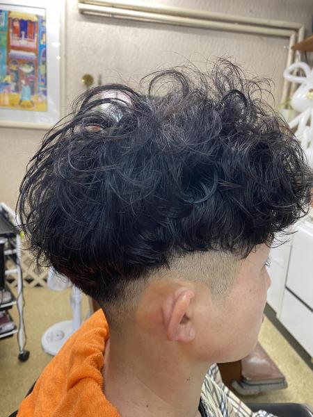 フェード　で　パーマ