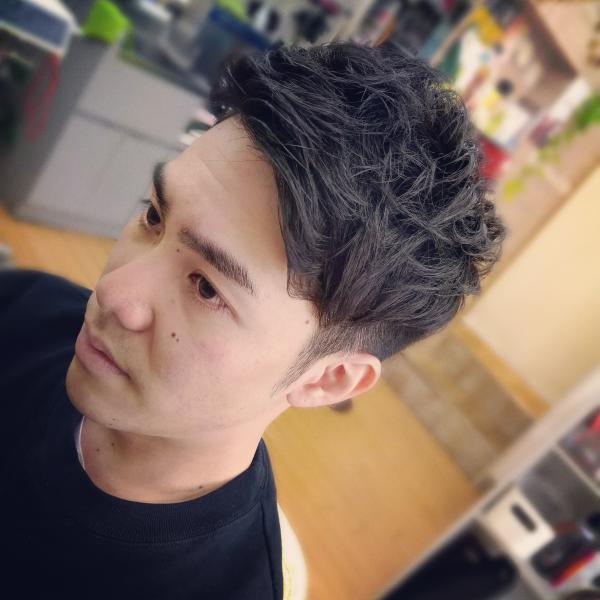 ツーブロックゆるふわパーマ