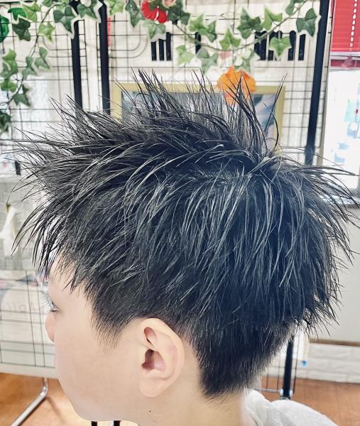 スパイキーショート