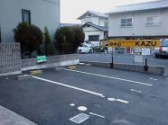 店舗横パーキング3台