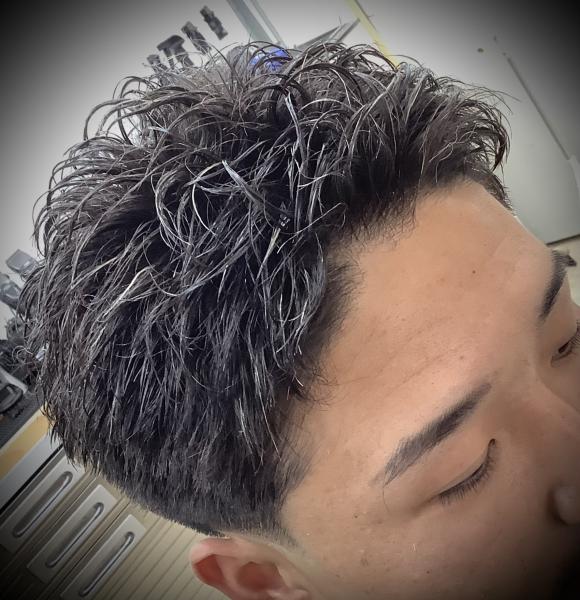 SPIKY PIN PERM