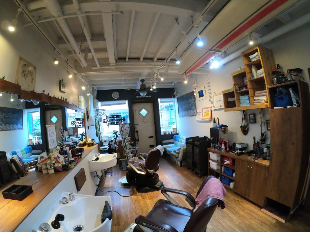 OOPARTS HAIR(牛浜駅の理容室)