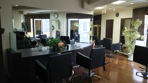 hair salon Egg egg 鶴瀬店 店内