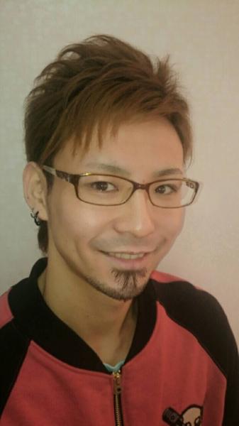 代表:朝比奈　伸浩