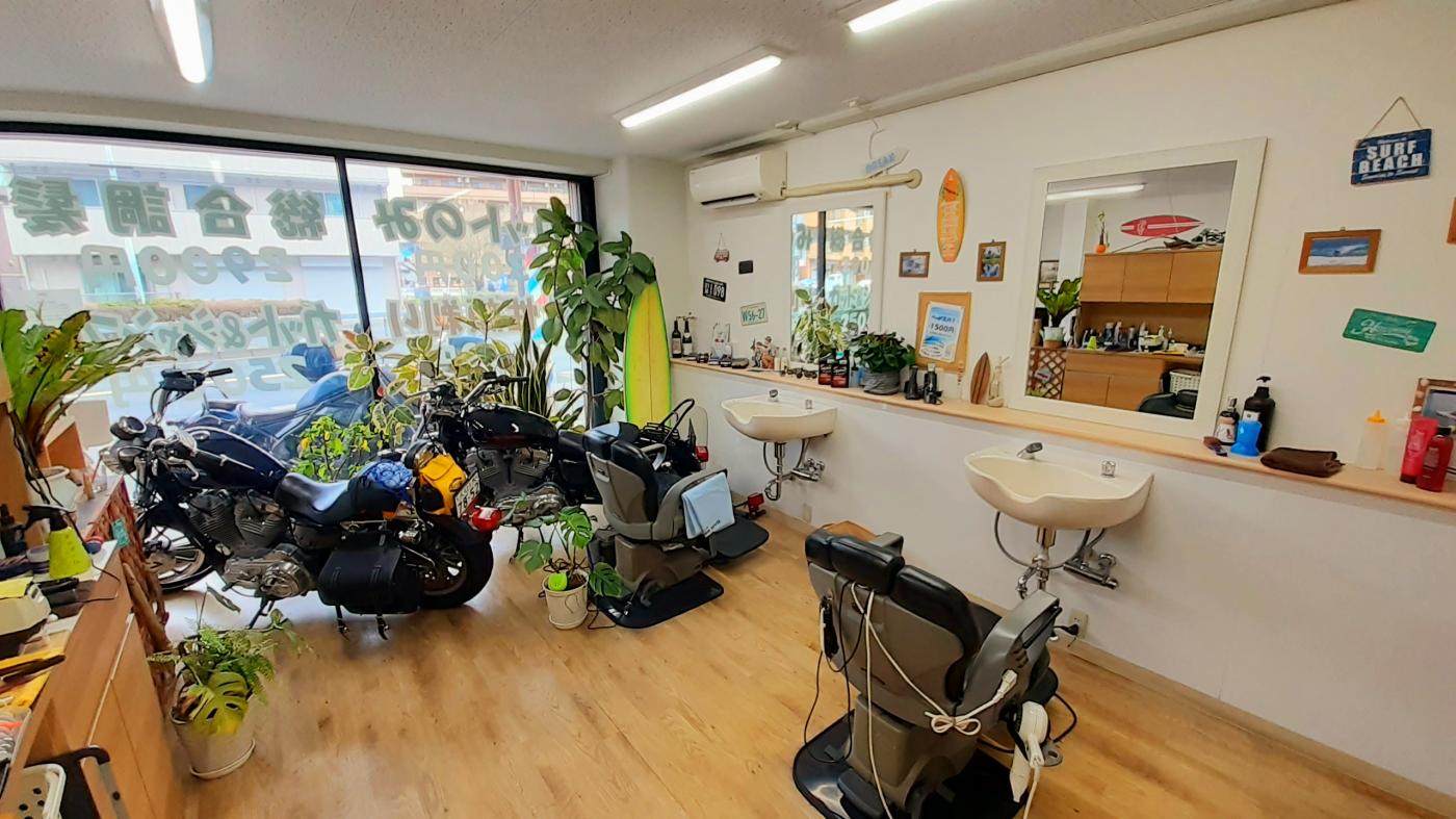 ヘアーサロン アメーヌ(北野駅の理容室)