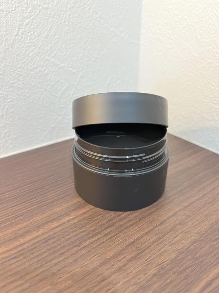 レタッチ　ニュー　グリース　2530円(税込)