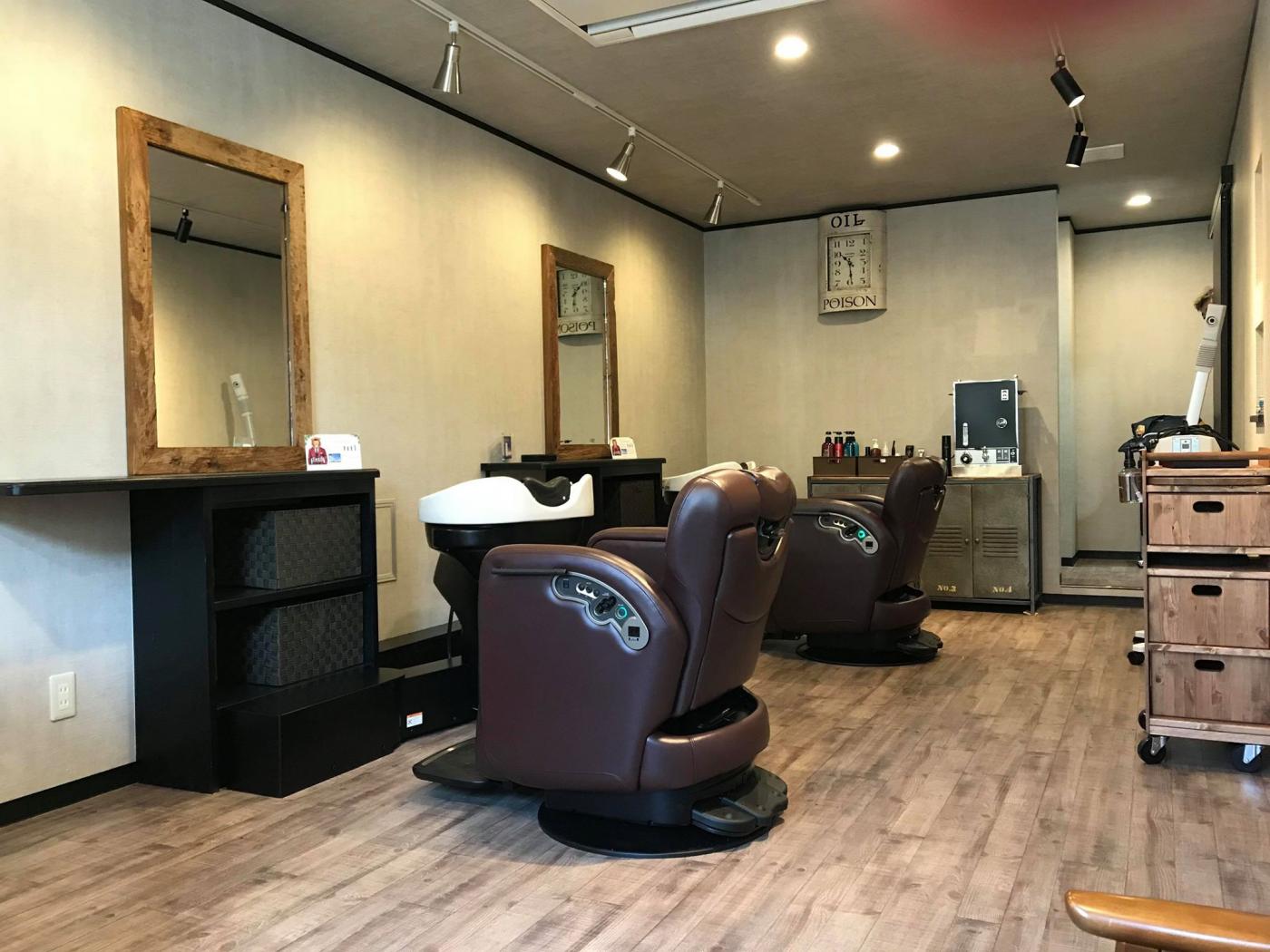 Barber Monocle(若江岩田駅の理容室)