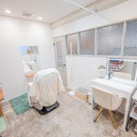 女性お顔そりルームえみ