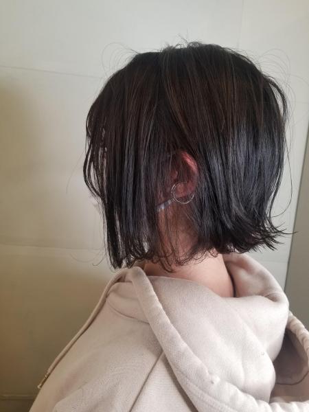 切りっぱなしボブ