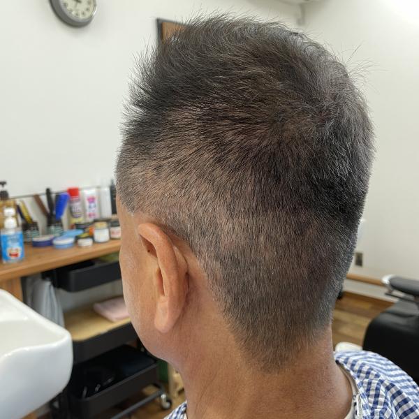 白髪ぼかし。白髪を活かしてナチュラルに。