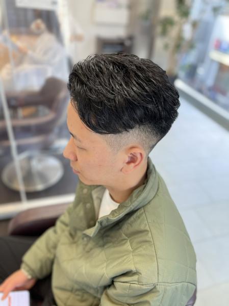 ツーブロックフェードスタイル