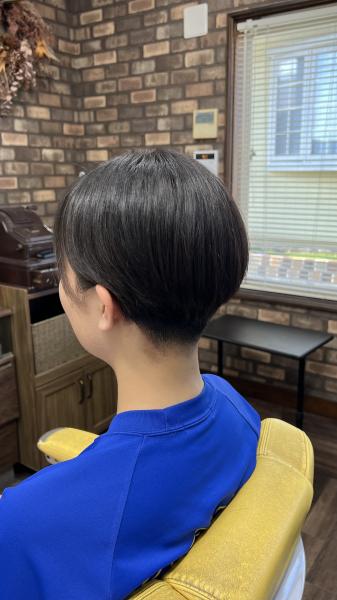 刈り上げ女子