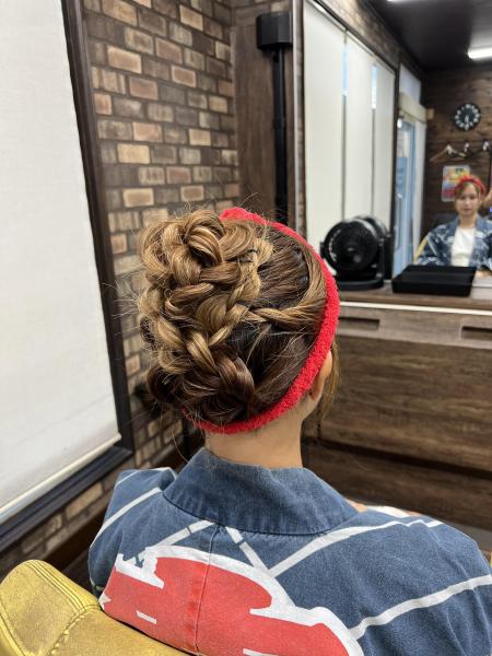 ヘアアップ