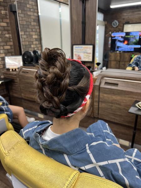 ヘアアップ