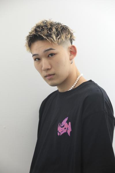 スキンフェード×ベリーショート×ソフトツイスト
