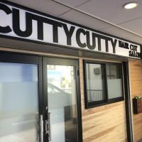 CUTTYCUTTY カッティカッティ