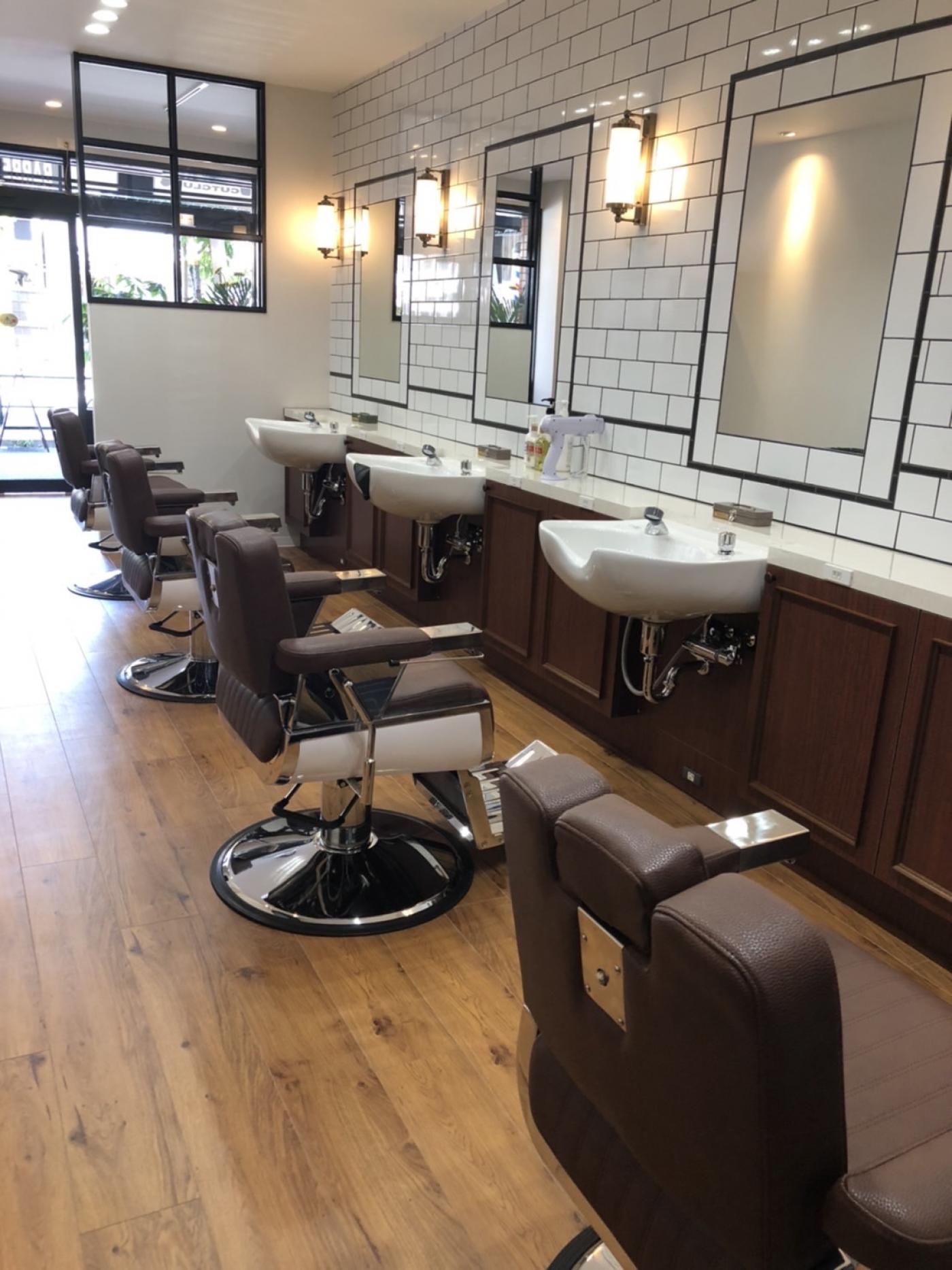 BARBERRS CUTCLUB 大島店(大島駅の理容室)