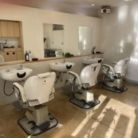 ヘアークリエイトショップ　アット