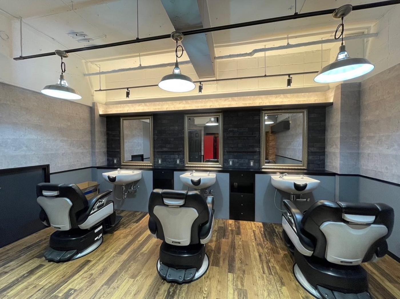 grow hair works tokyo(葛西駅の理容室)