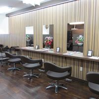 ヘアカラーズ 知花店