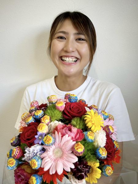 米田恵
