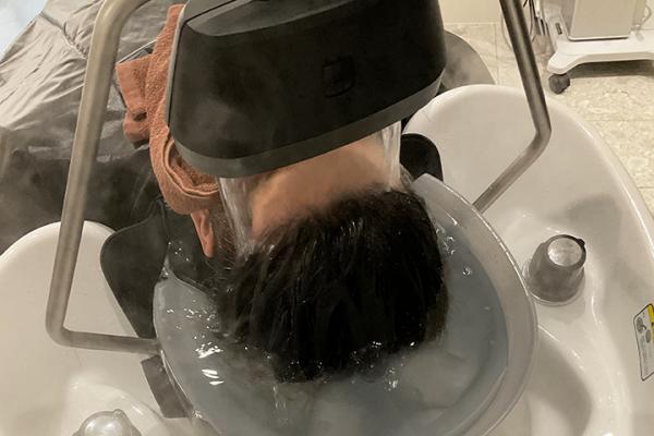 頭浸浴ヘッドスパ